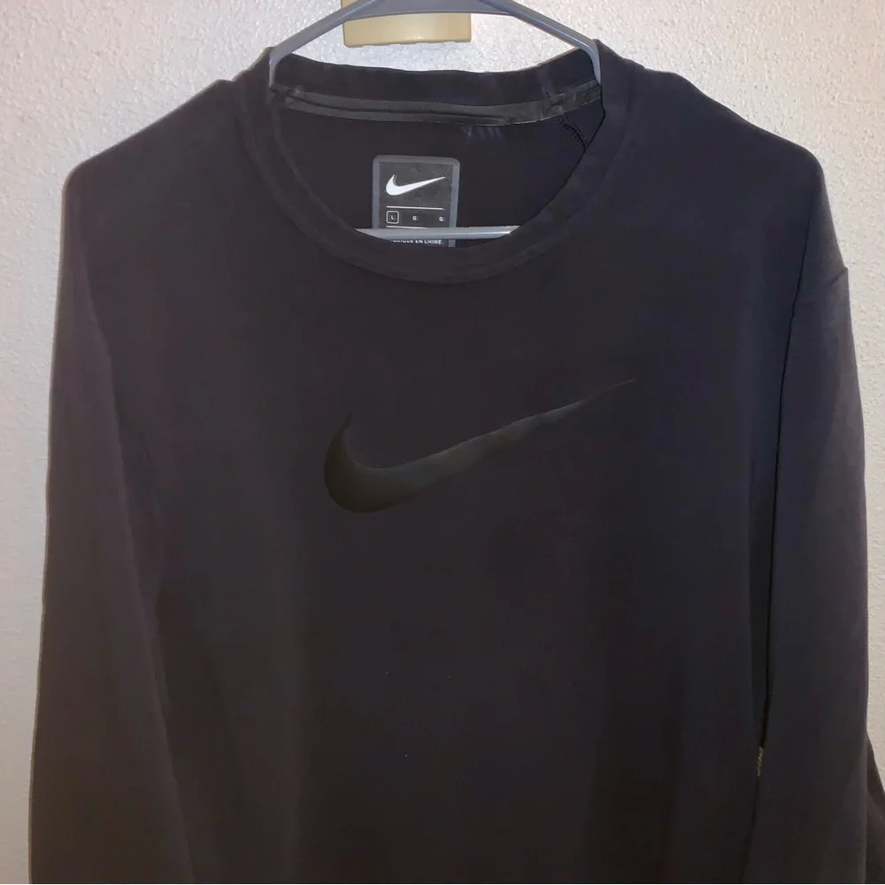 Nike Sportswear Tech Pack Crew Long Sleeve Top - Picture 7 of 14